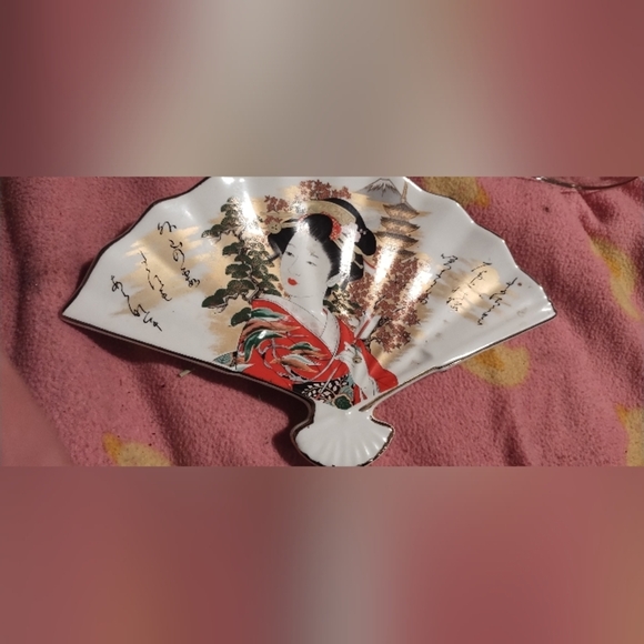 Vintage Set Gift Idea?  trays  (3) Spring Gift? - Picture 5 of 16